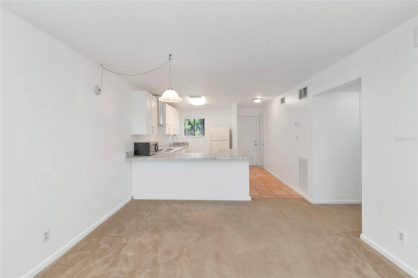 6033 34 St #58, Bradenton, FL 34210 photo