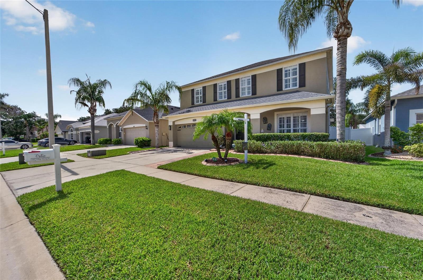 11405 Village Brook Dr, Riverview, FL 33579 photo
