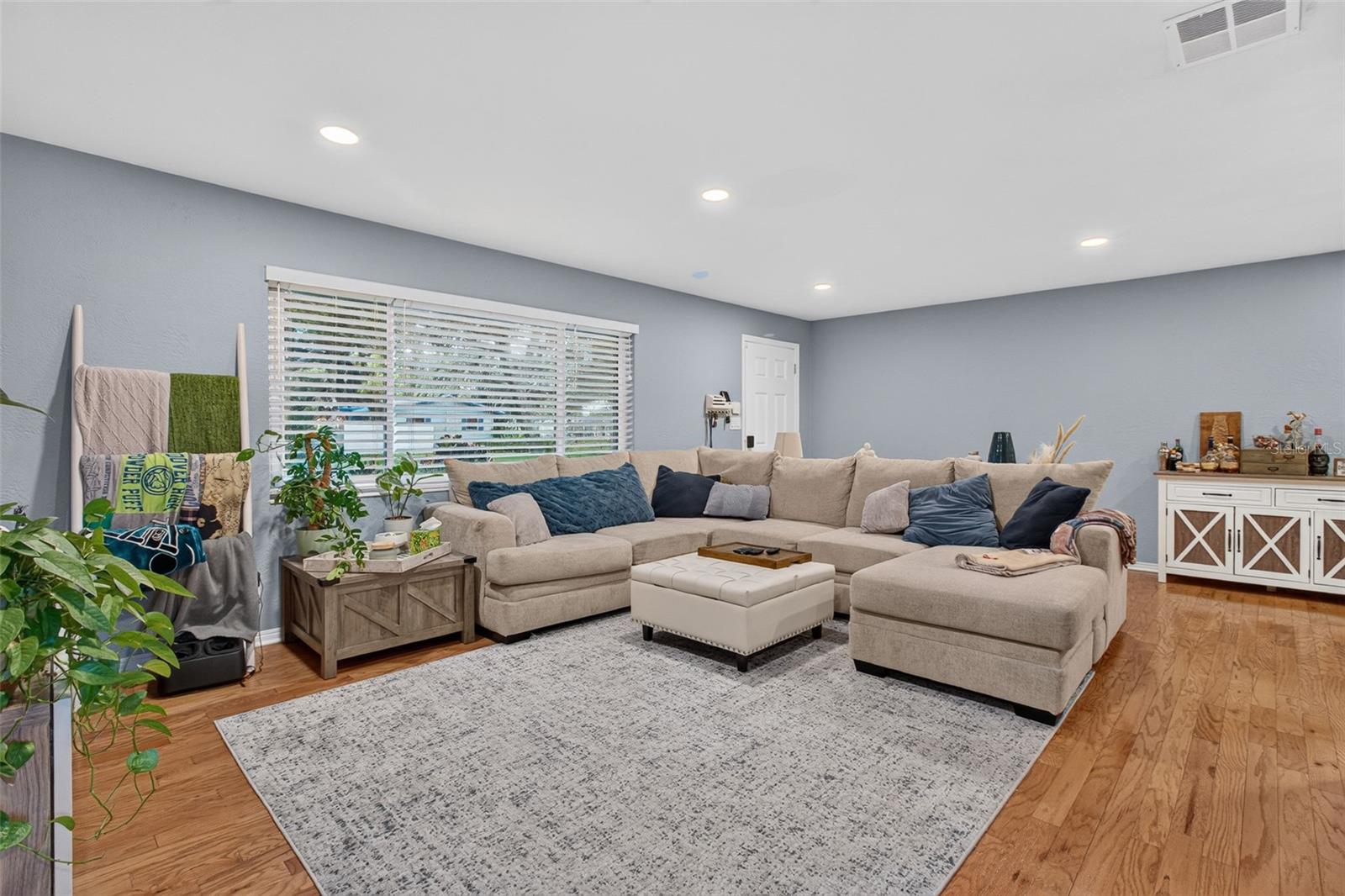 11373 67 Ave, Seminole, FL 33772 photo
