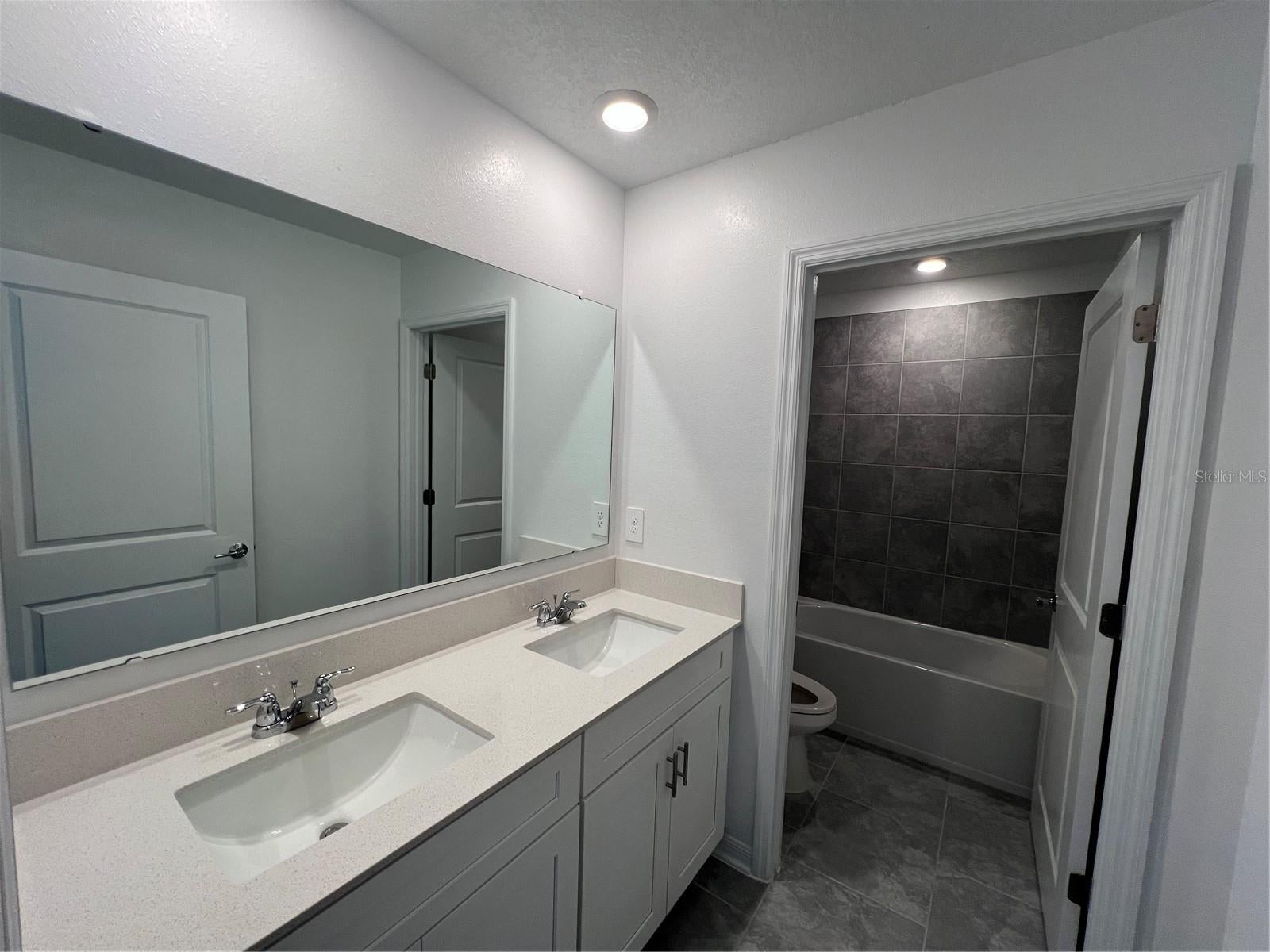930 Cattleman St, Winter Haven, FL 33881 photo