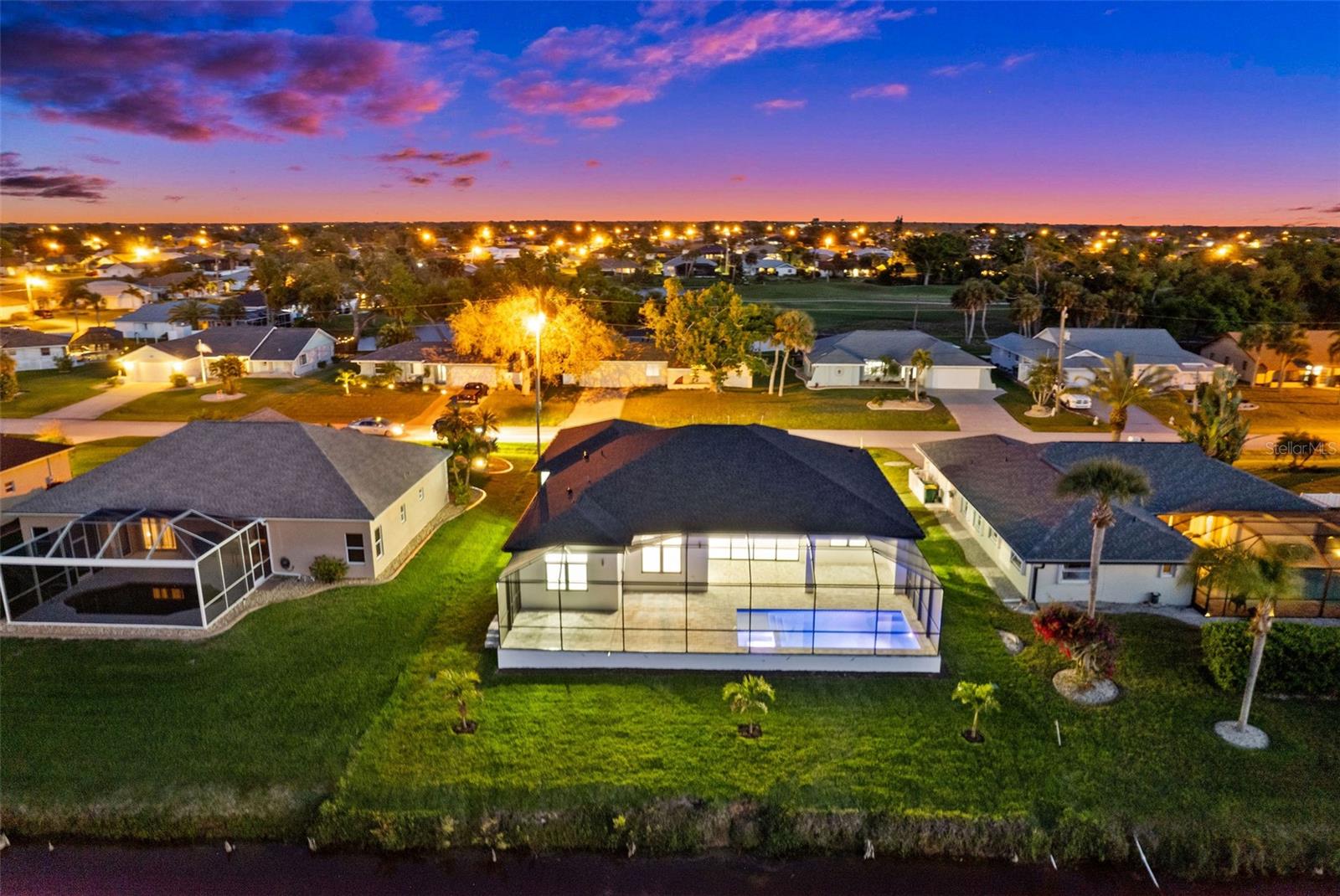 45 Bunker Ln, Rotonda West, FL 33947 photo