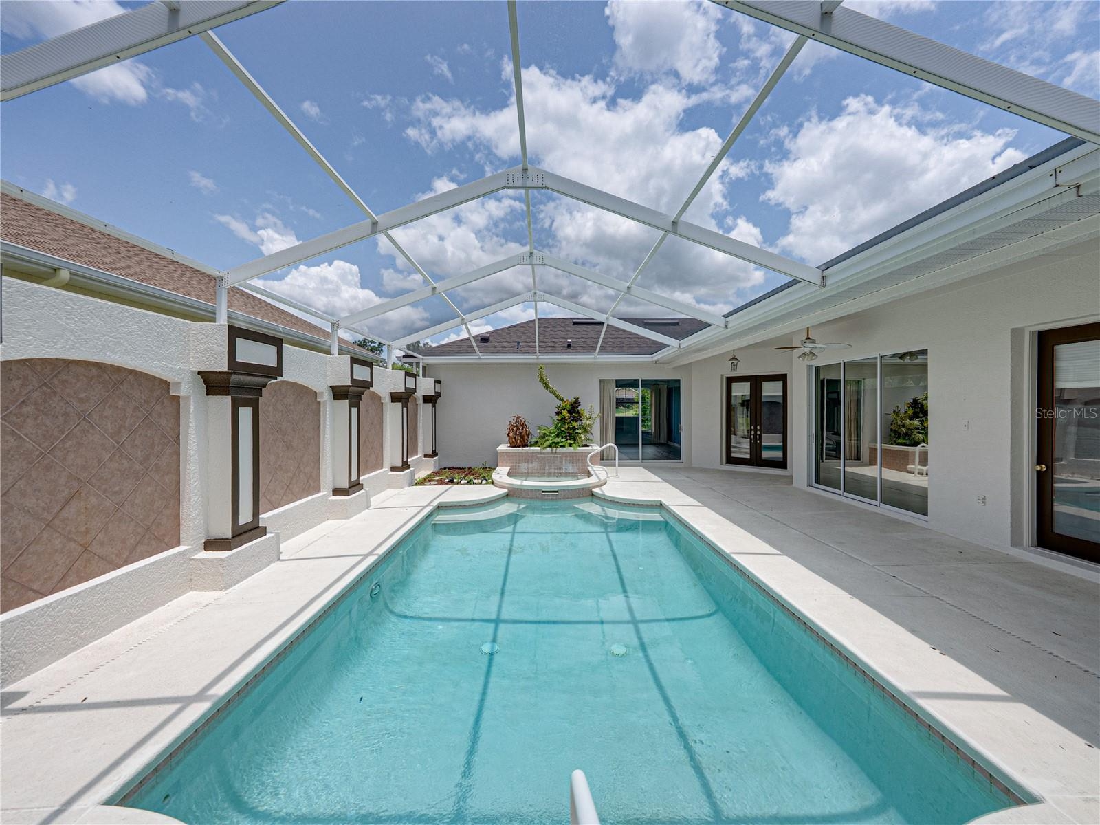 Single Family Residence in DADE CITY FL 12333 WOODLANDS CIRCLE 16.jpg