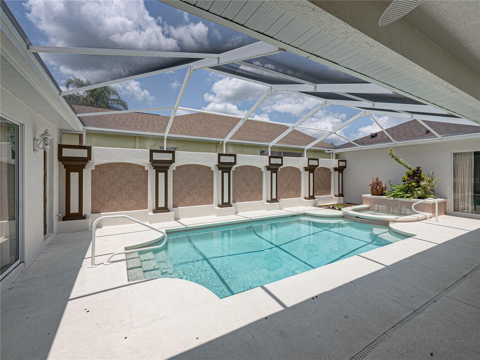 Single Family Residence in DADE CITY FL 12333 WOODLANDS CIRCLE 11.jpg