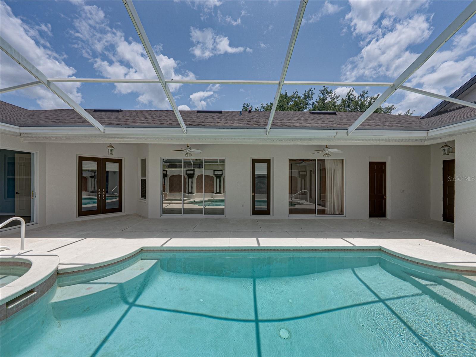 Single Family Residence in DADE CITY FL 12333 WOODLANDS CIRCLE 15.jpg