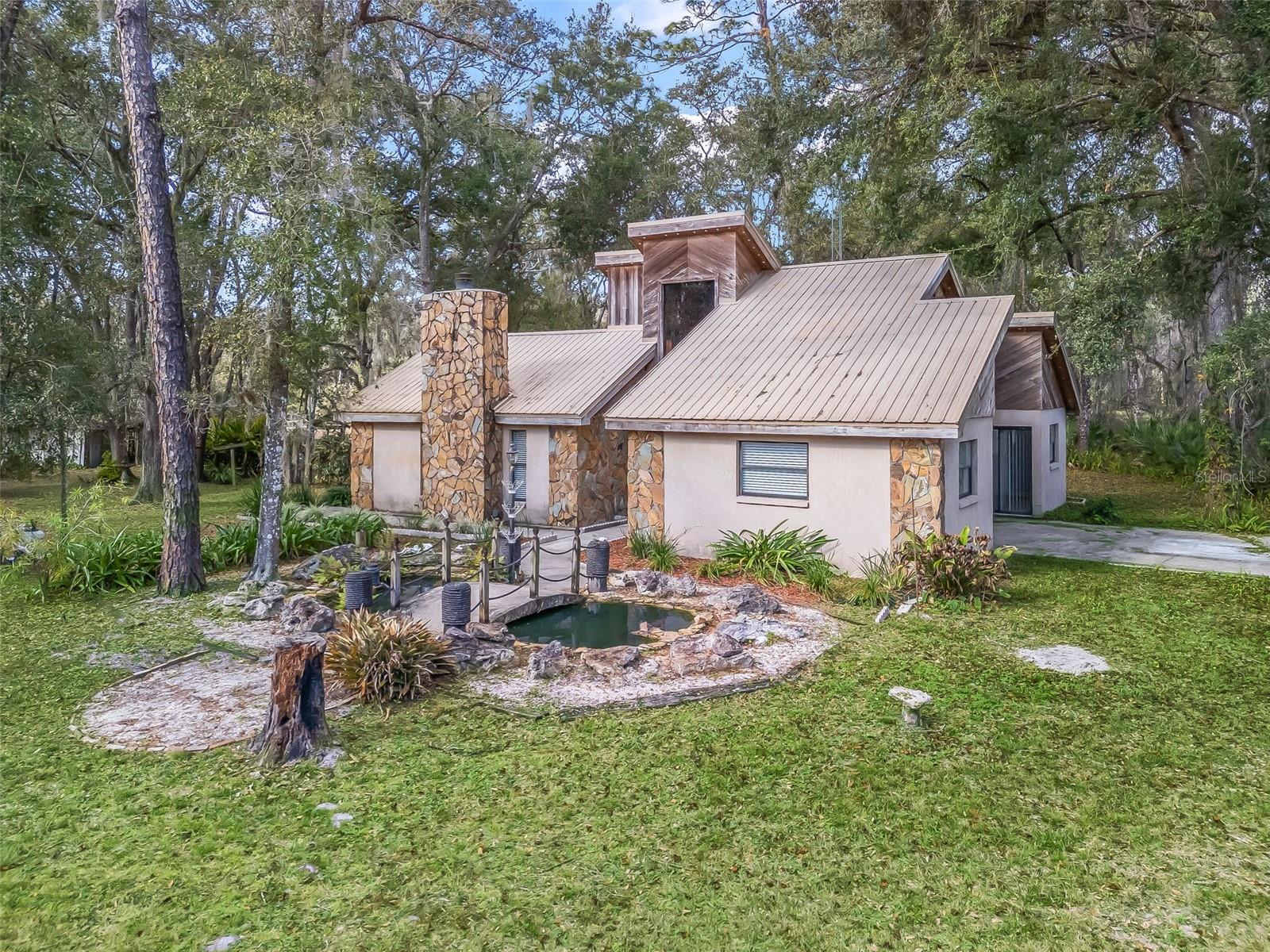 11398 County Road 682, Webster, FL 33597