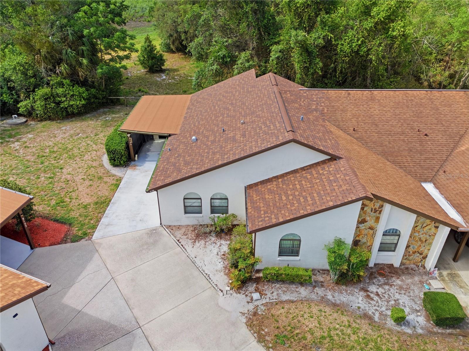 9199 Lingrove Rd, Weeki Wachee, FL 34613 photo