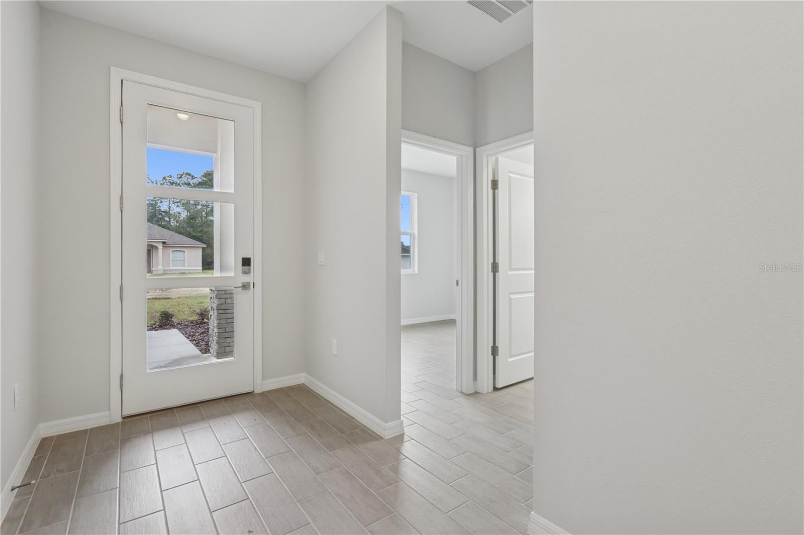 17094 SW 20 Court Rd, Ocala, FL 34473 photo