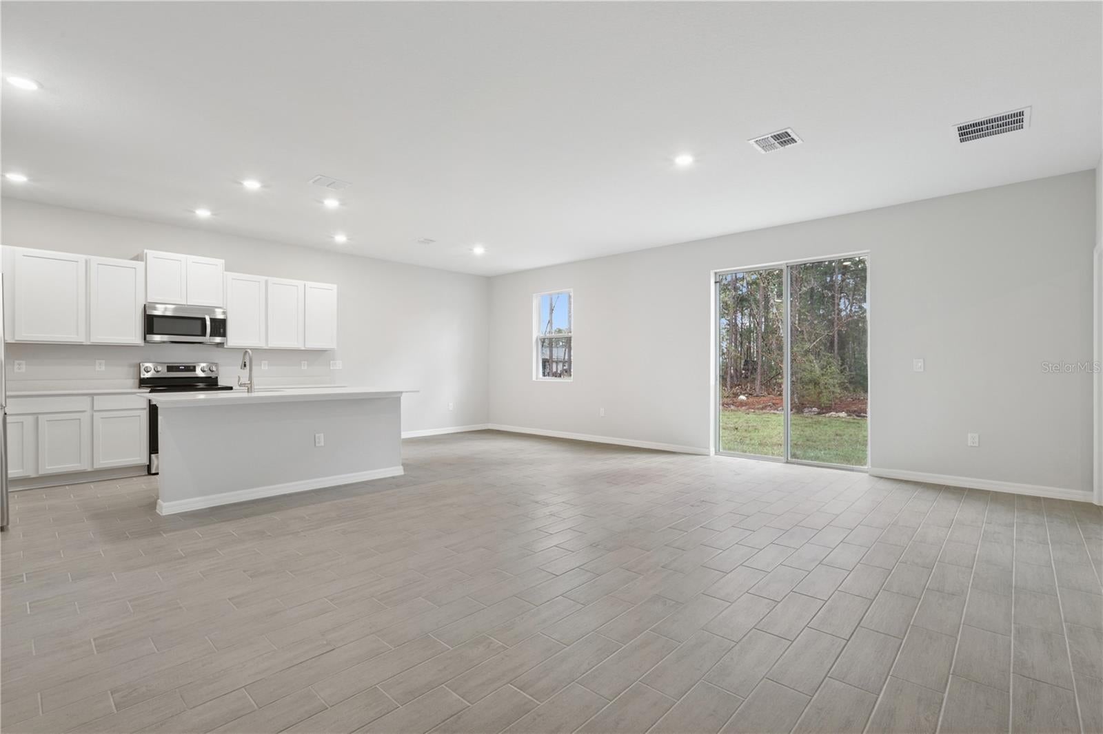 17094 SW 20 Court Rd, Ocala, FL 34473 photo