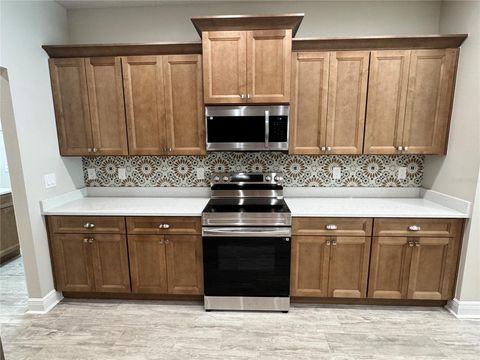 Single Family Residence in DADE CITY FL 37549 TERI COURT 44.jpg