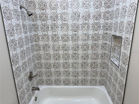 Single Family Residence in DADE CITY FL 37549 TERI COURT 63.jpg