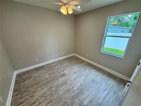 Single Family Residence in DADE CITY FL 37549 TERI COURT 51.jpg