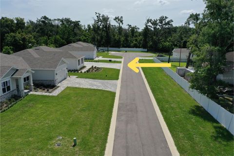 Single Family Residence in DADE CITY FL 37549 TERI COURT 6.jpg