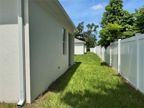 Single Family Residence in DADE CITY FL 37549 TERI COURT 85.jpg