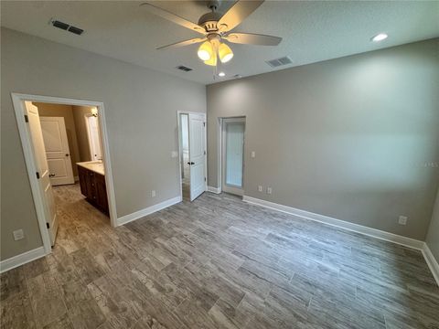 Single Family Residence in DADE CITY FL 37549 TERI COURT 71.jpg