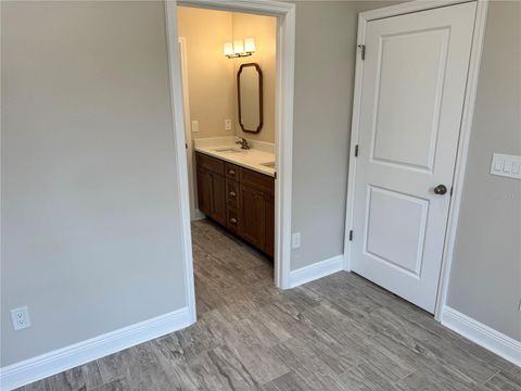 Single Family Residence in DADE CITY FL 37549 TERI COURT 59.jpg