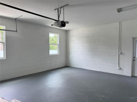 Single Family Residence in DADE CITY FL 37549 TERI COURT 12.jpg