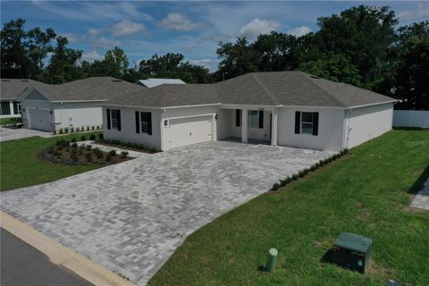 Single Family Residence in DADE CITY FL 37549 TERI COURT.jpg
