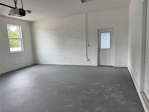 Single Family Residence in DADE CITY FL 37549 TERI COURT 13.jpg