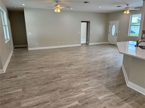 Single Family Residence in DADE CITY FL 37549 TERI COURT 22.jpg