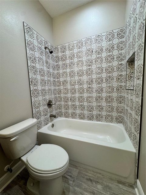 Single Family Residence in DADE CITY FL 37549 TERI COURT 64.jpg