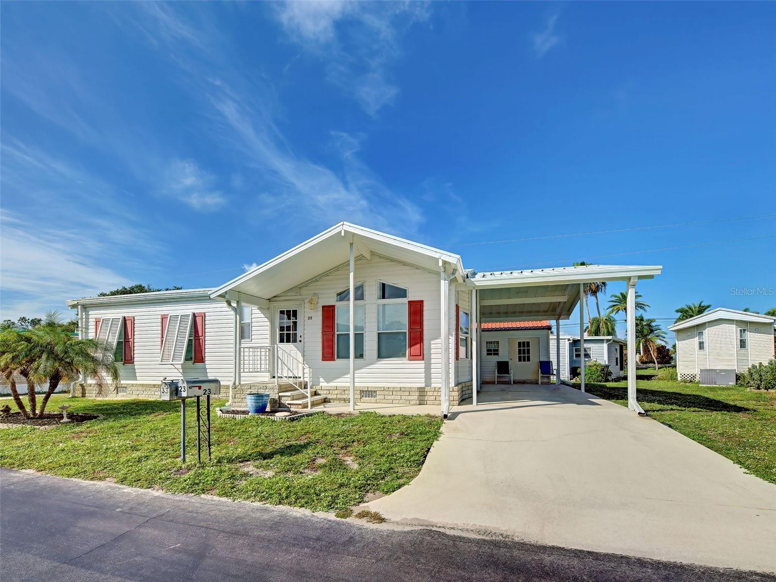 23 Siesta Cir, Osprey, FL 34229