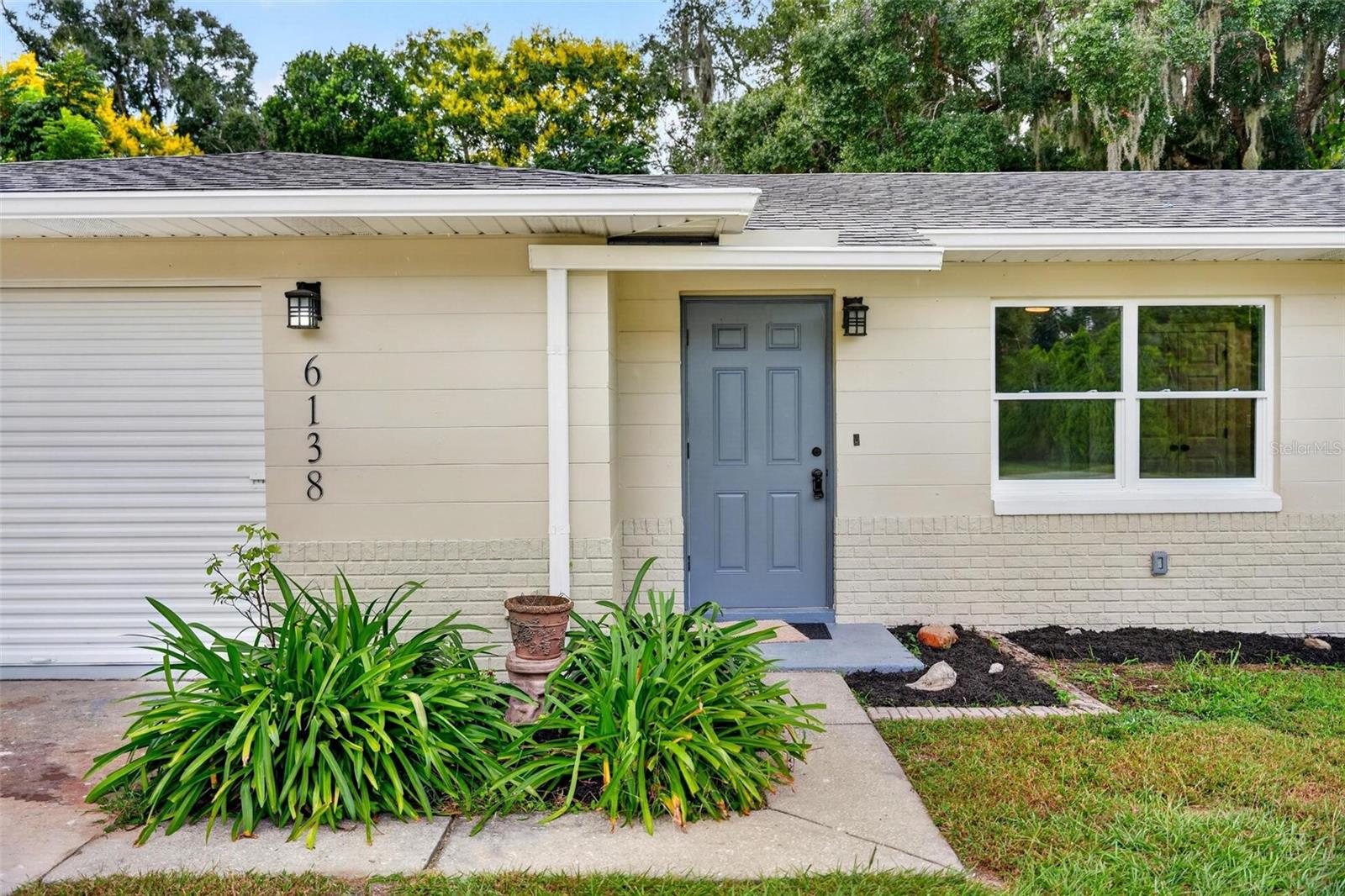6138 Highland Ave, Leesburg, FL 34748 photo