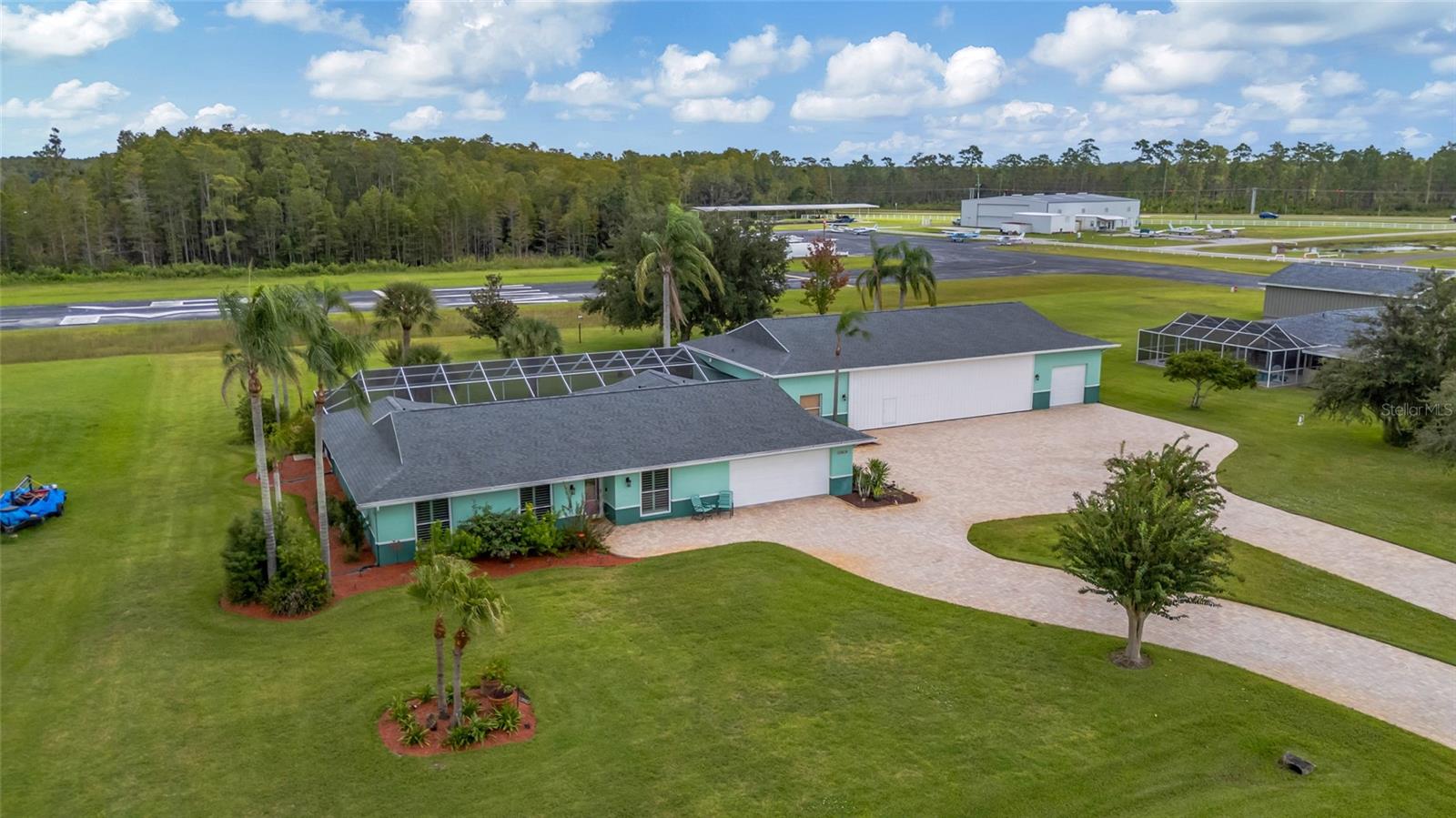11610 Pilot Country Dr, Spring Hill, FL 34610 photo