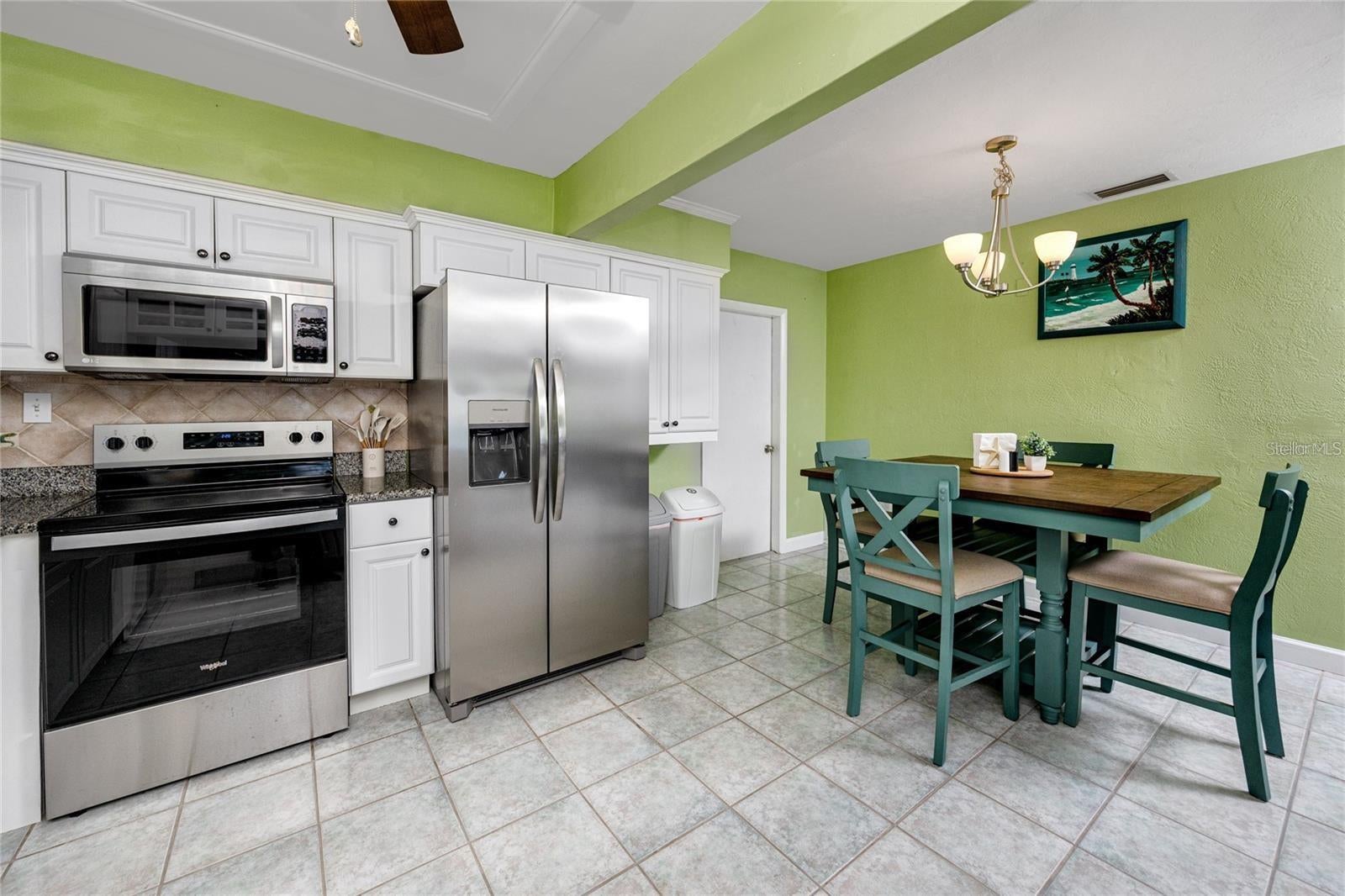11215 3 St, Treasure Island, FL 33706 photo