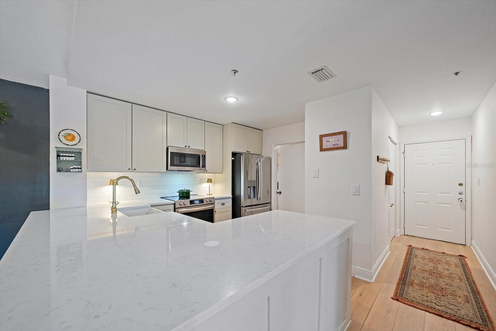 4002 Crockers Lake Blvd #21, Sarasota, FL 34238 photo