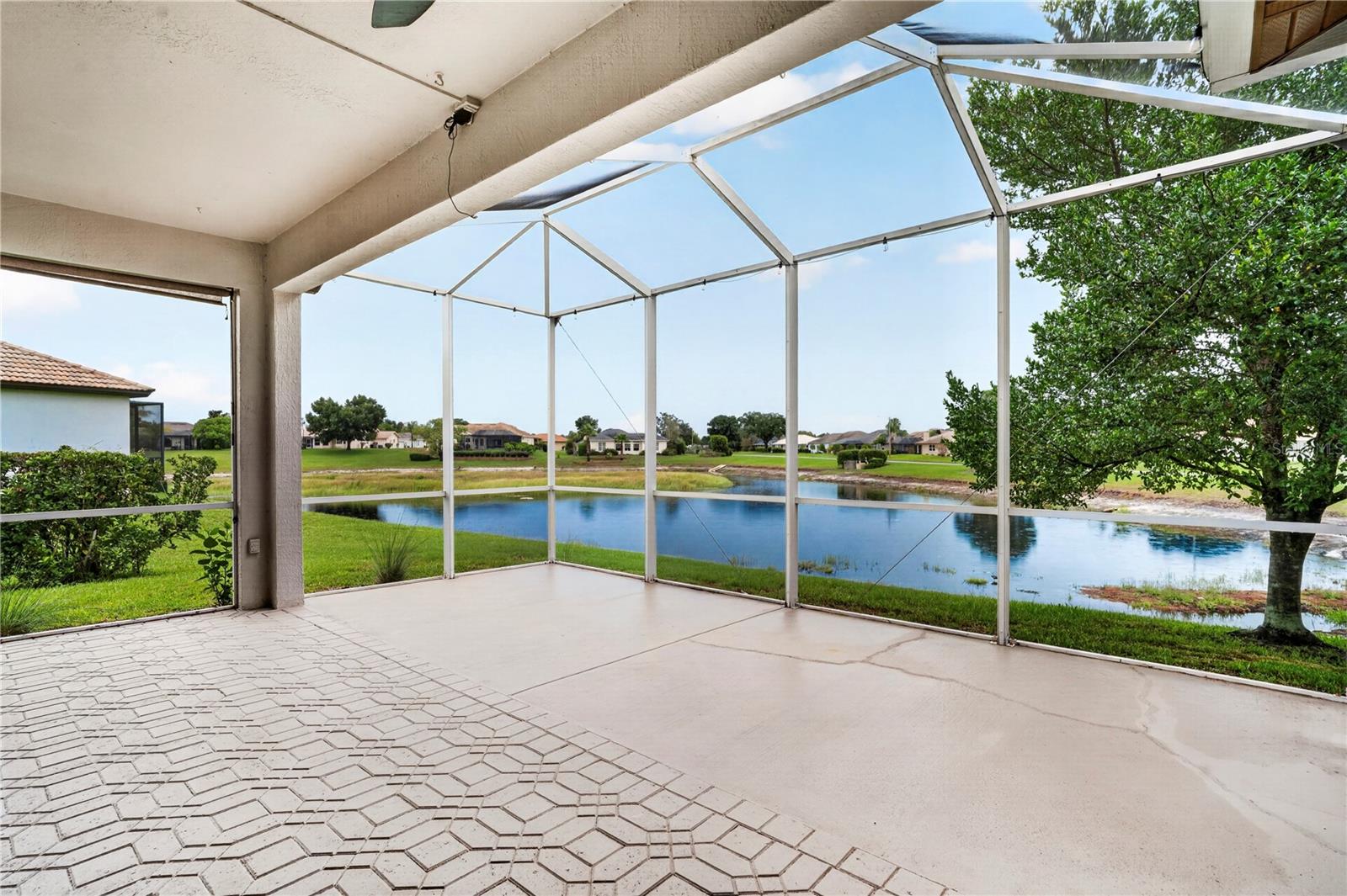 9257 Bonnie Cove Dr, Weeki Wachee, FL 34613 photo
