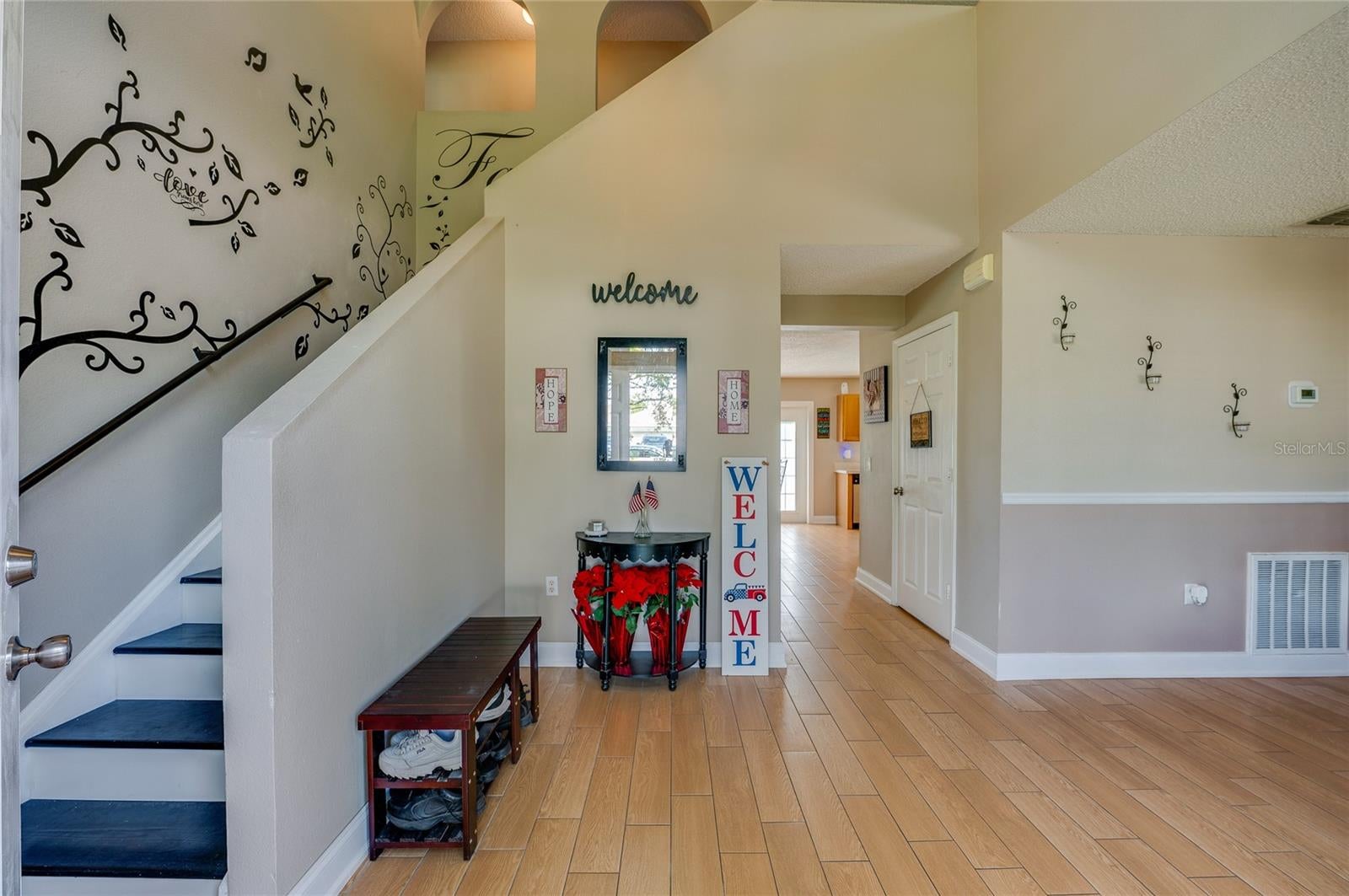 11 Zircon Ct, Palm Coast, FL 32164 photo