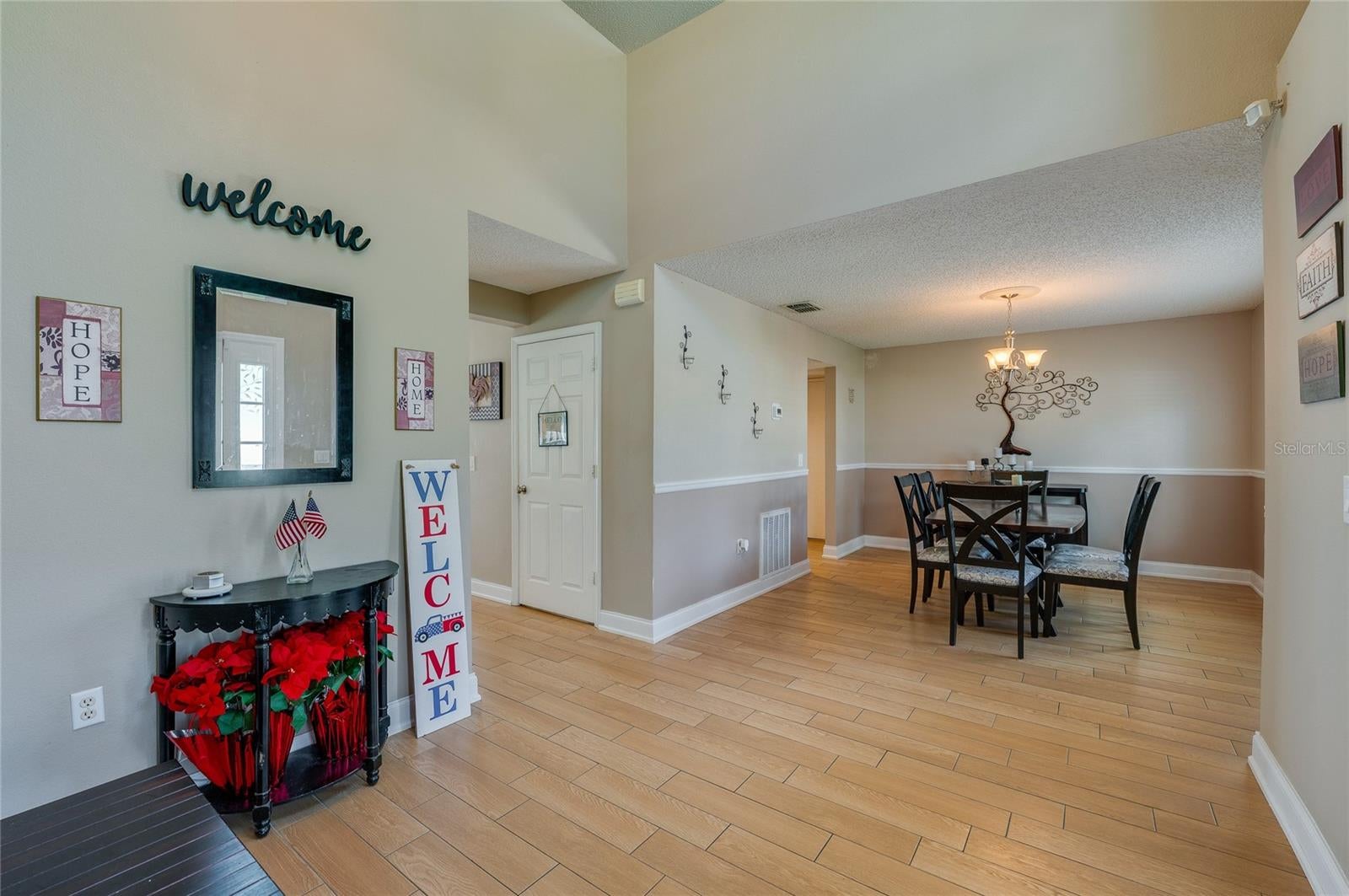 11 Zircon Ct, Palm Coast, FL 32164 photo