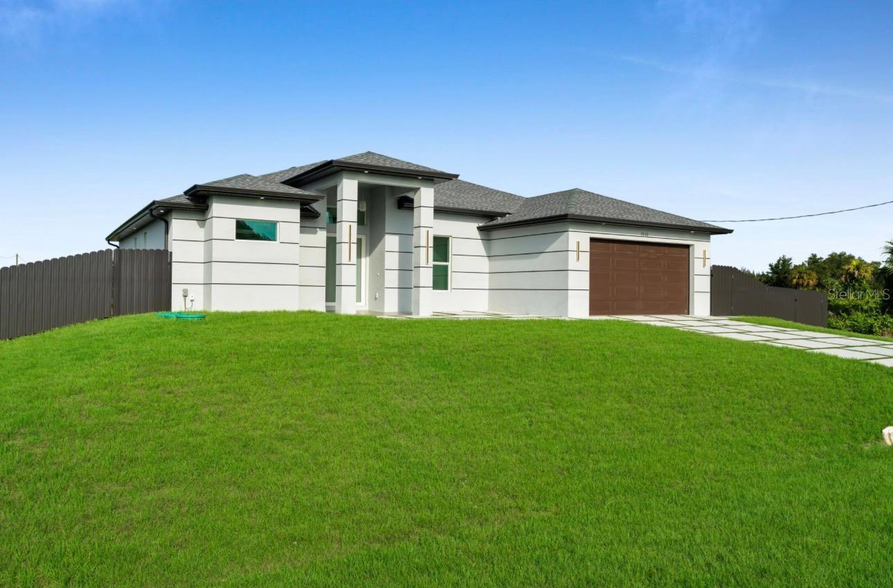 1512 Leroy Ave, Lehigh Acres, FL 33972 photo