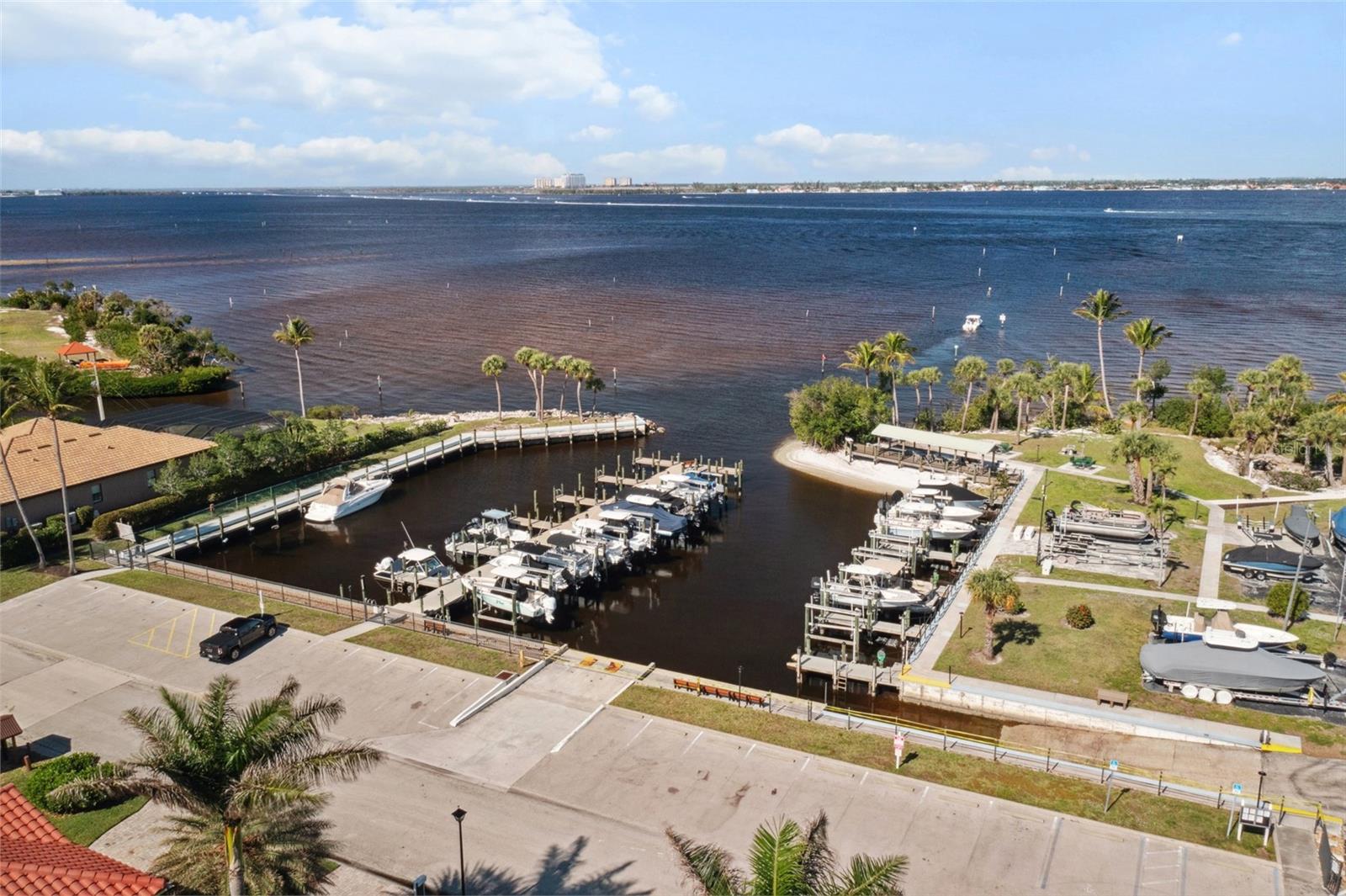 14815 Laguna Dr #702, Fort Myers, FL 33908 photo