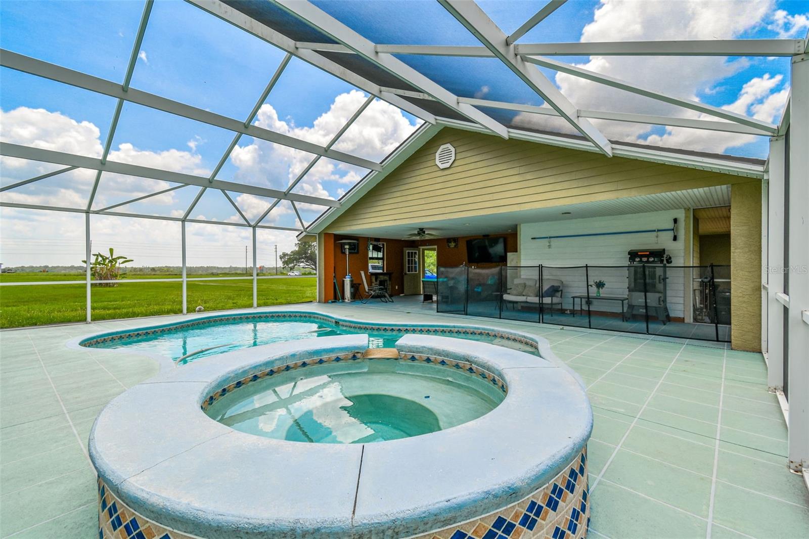 Single Family Residence in DADE CITY FL 34215 KIEFER ROAD 7.jpg