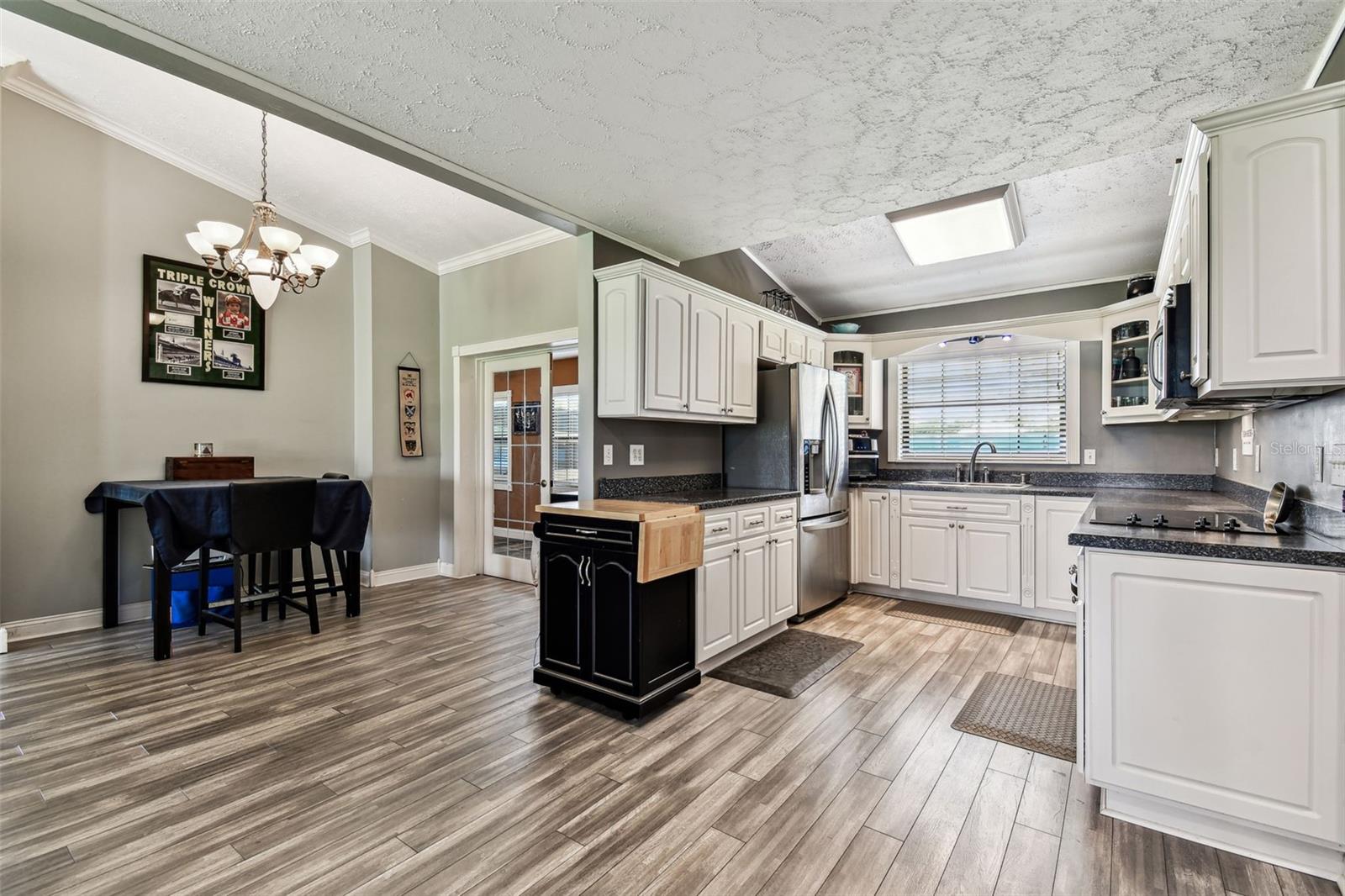 Single Family Residence in DADE CITY FL 34215 KIEFER ROAD 4.jpg