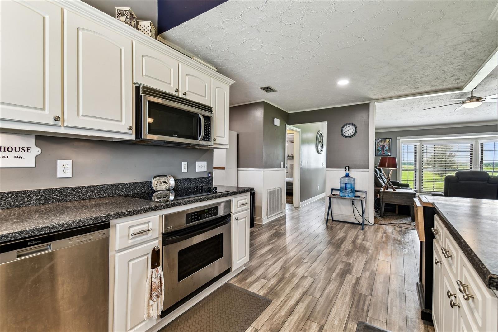Single Family Residence in DADE CITY FL 34215 KIEFER ROAD 19.jpg