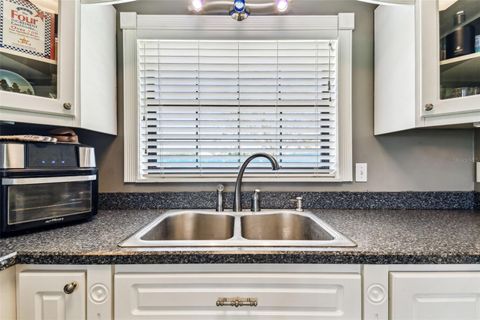 Single Family Residence in DADE CITY FL 34215 KIEFER ROAD 21.jpg
