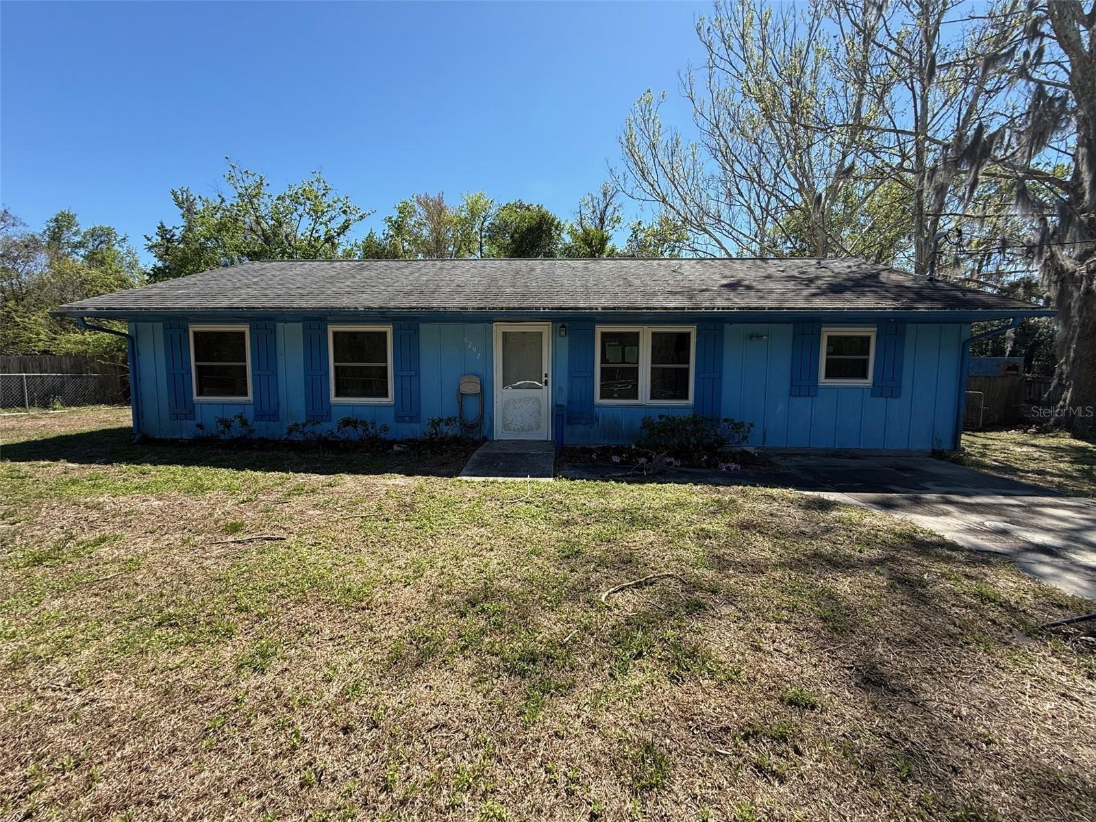 6292 Park Dr, Homosassa, FL 34446