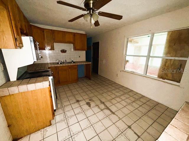 6292 W Park Dr, Homosassa, FL 34446 photo