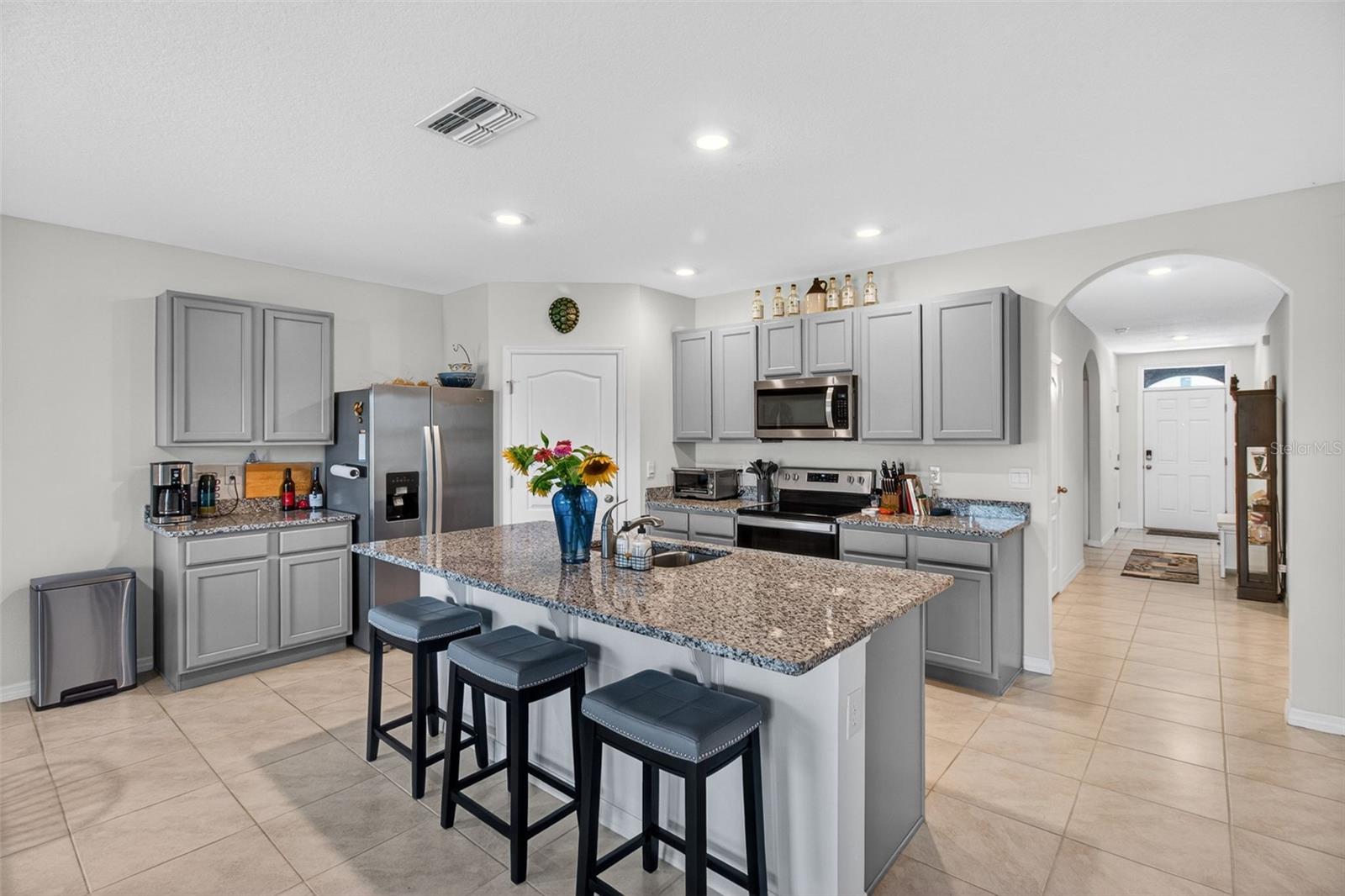 5946 Shingle Creek Rd, Lakeland, FL 33811 photo