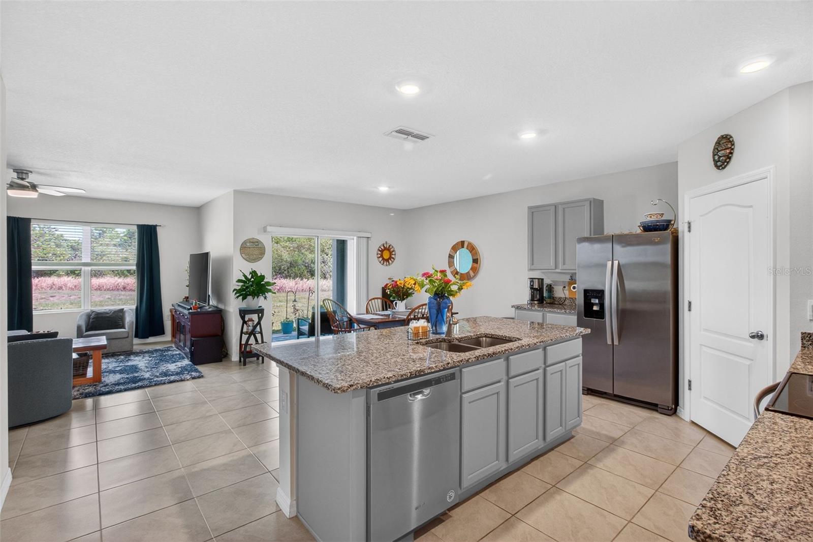 5946 Shingle Creek Rd, Lakeland, FL 33811 photo