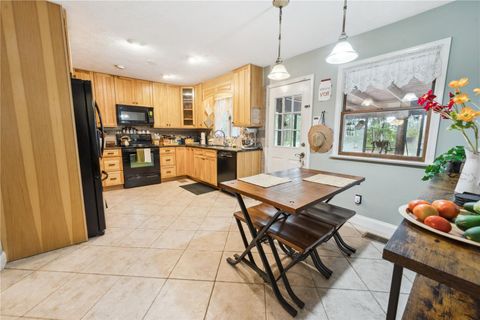 Single Family Residence in MELROSE FL 8290 MELROSE ROAD 10.jpg