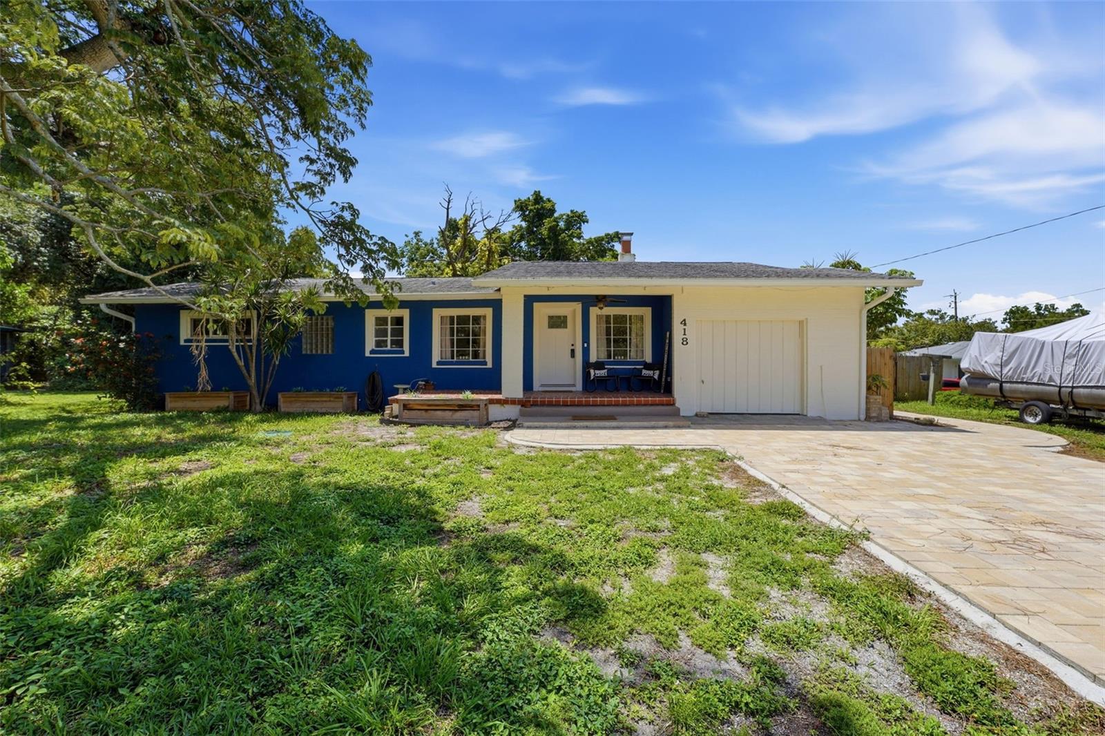 418 Edwards Dr, Sarasota, FL 34243 photo