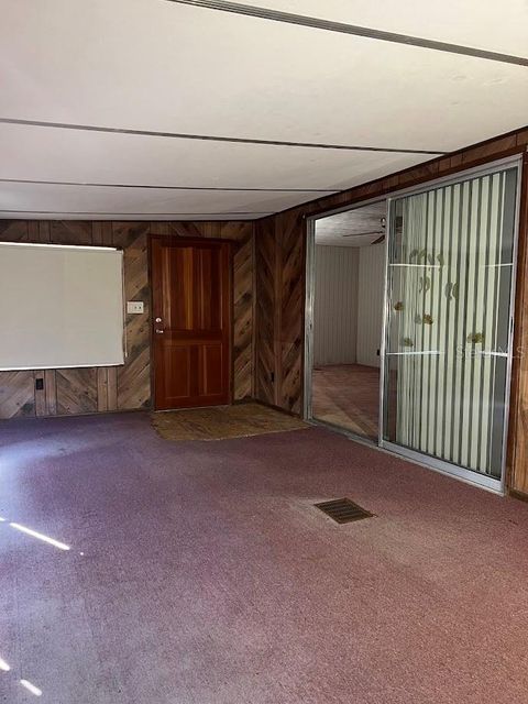 Mobile Home in HUDSON FL 7118 WILCOX DRIVE 3.jpg