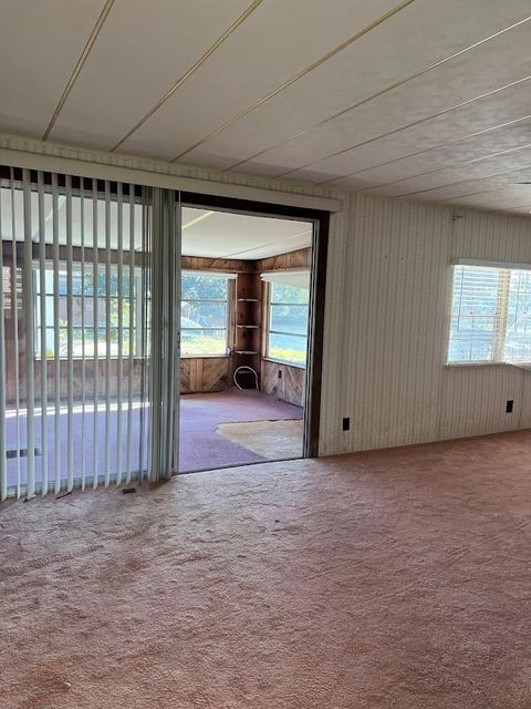 Mobile Home in HUDSON FL 7118 WILCOX DRIVE 8.jpg