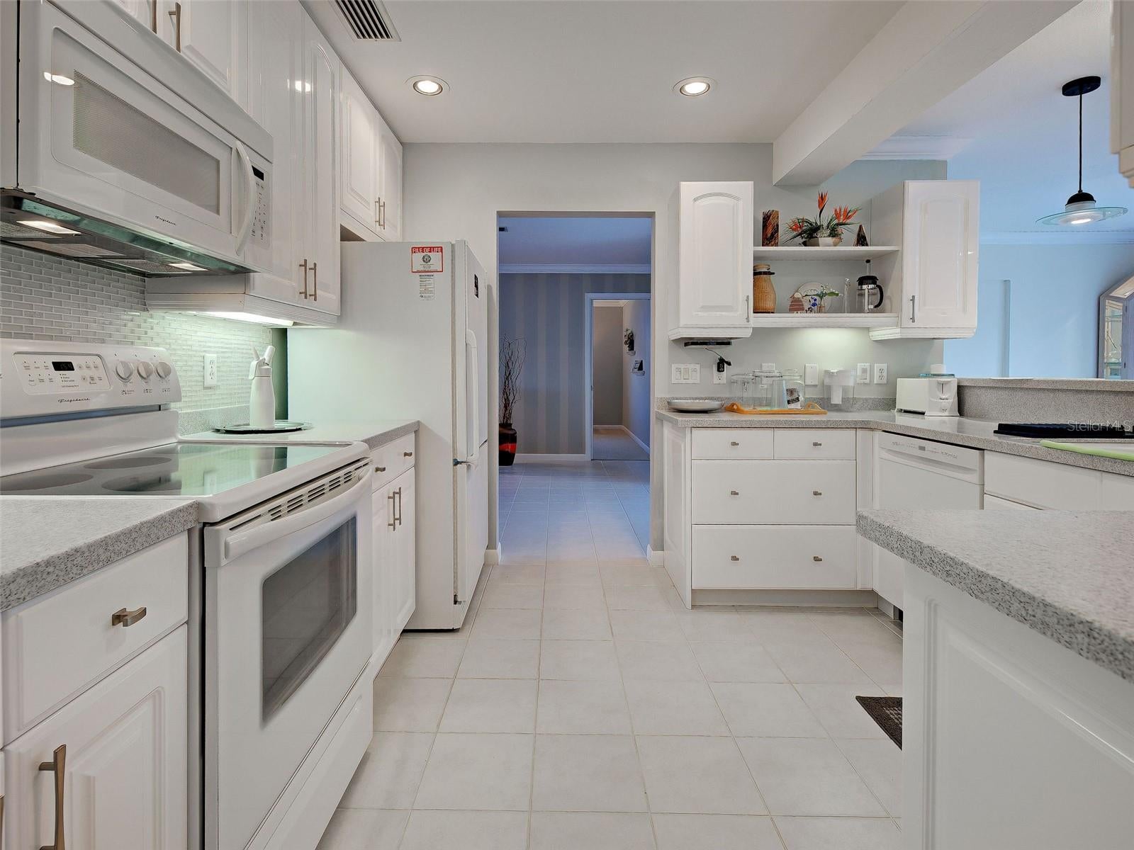 325 Fiesole St, Venice, FL 34285 photo