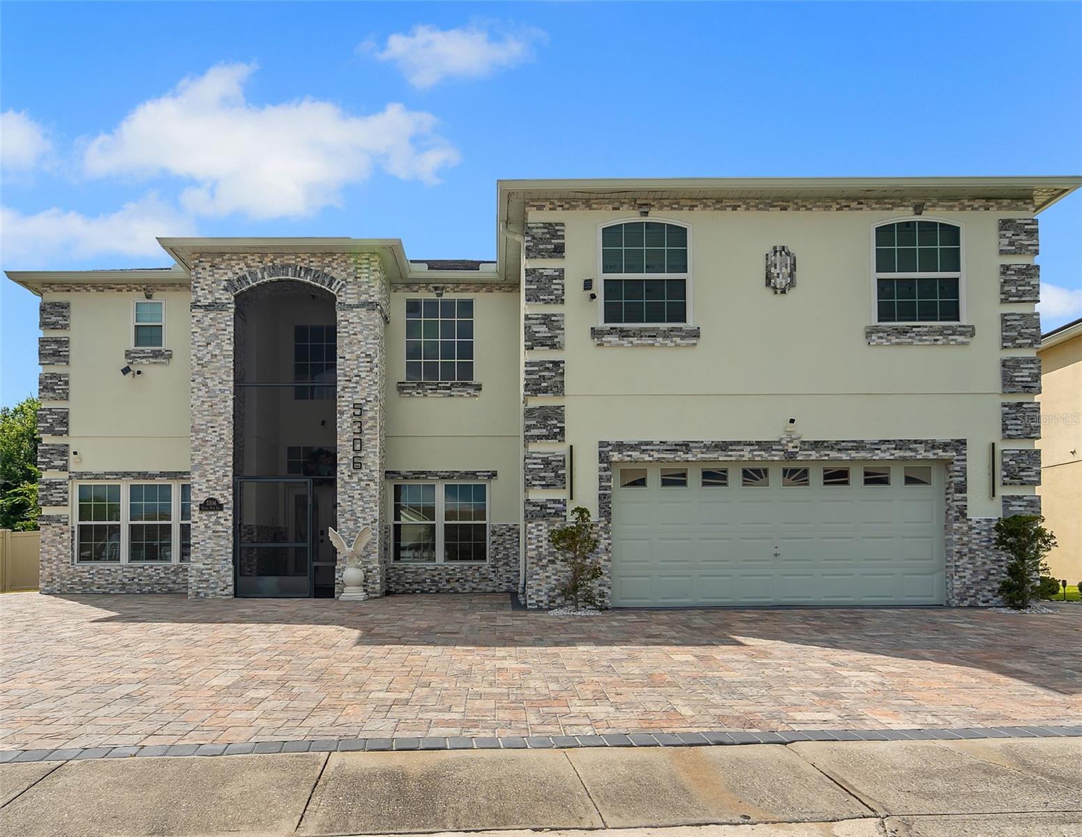 5306 Coral Vine Ln, Kissimmee, FL 34758 photo