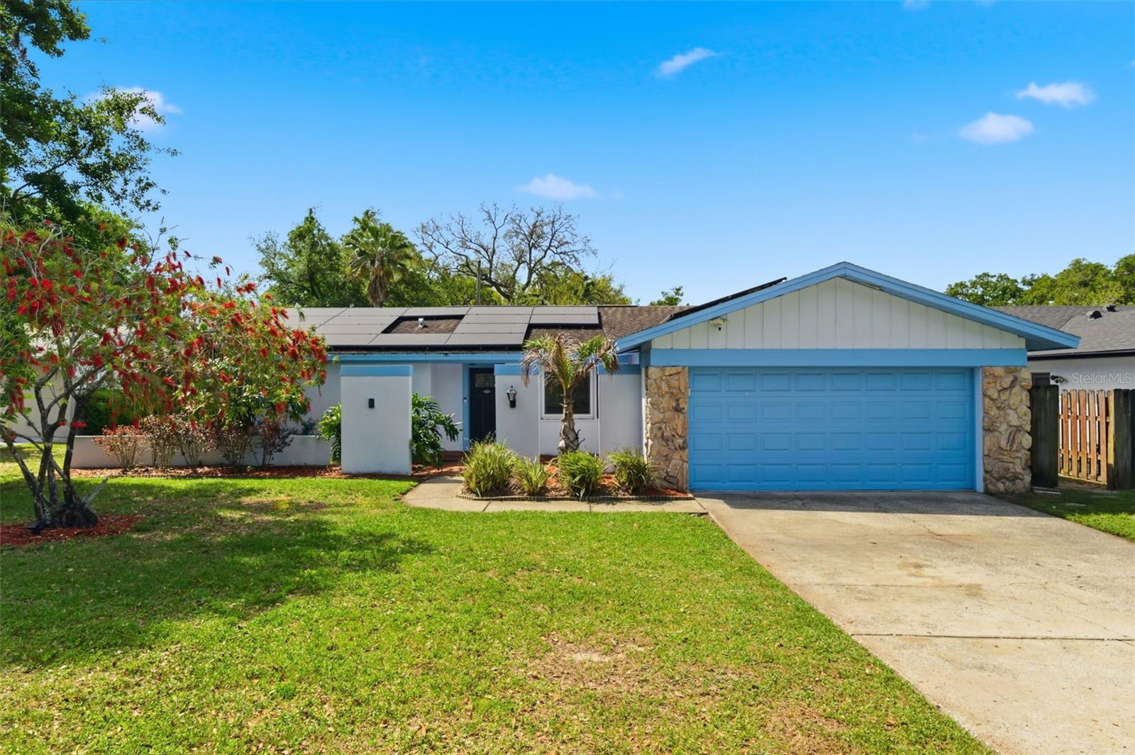 2816 Rustic Oaks Dr, Palm Harbor, FL 34684 photo