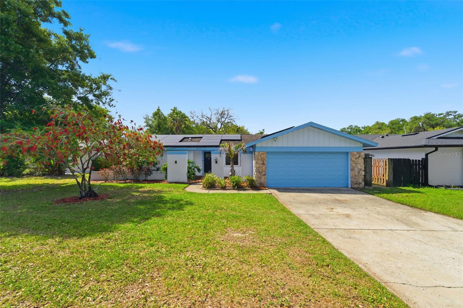 2816 Rustic Oaks Dr, Palm Harbor, FL 34684 photo